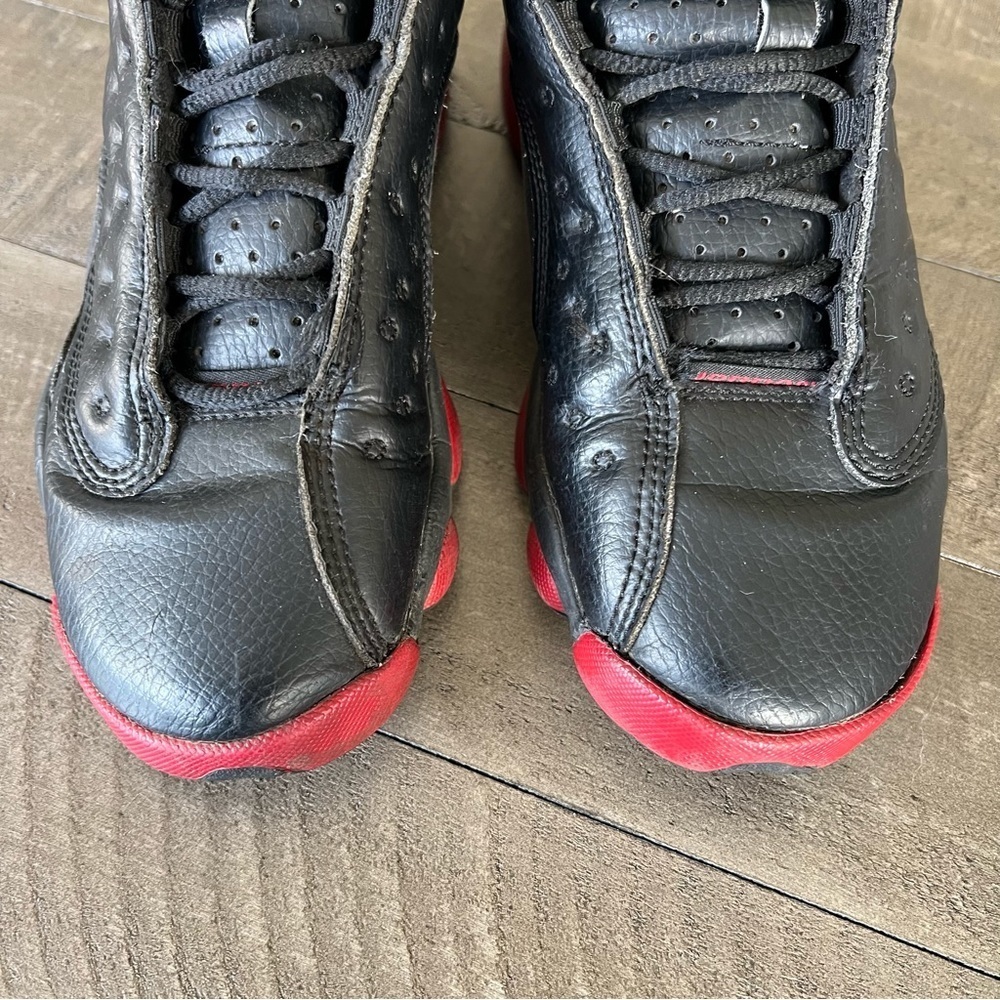 Kids Jordan 13s Black and Red- Brand: Jordan Size: 4y GUC - Picture 5 of 9
